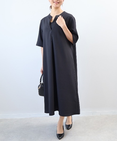 fleur by mint breeze(フルールバイミントブリーズ)の「【L~5L 大きいサイズ】リネンライクスキッパーワンピース(ワンピース・レディース・ブラック/カーキ・3L/4L/5L/LL/L)」の1枚目の写真