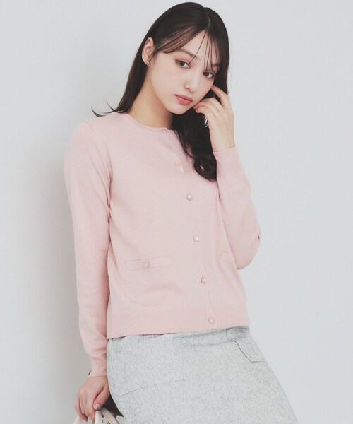 index(インデックス)の「《5color》ポケットデザイン付きクルーネックカーディガン【洗濯機洗い可】(カーディガン/ボレロ・レディース・チャコール/オレンジ系/オフホワイト/ネイビー/ナチュラル・36/42/38/40)」の5枚目の写真