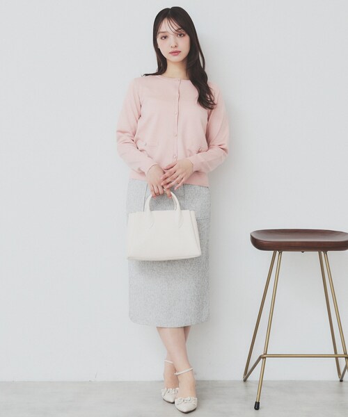 index(インデックス)の「《5color》ポケットデザイン付きクルーネックカーディガン【洗濯機洗い可】(カーディガン/ボレロ・レディース・チャコール/オレンジ系/オフホワイト/ネイビー/ナチュラル・36/42/38/40)」の8枚目の写真