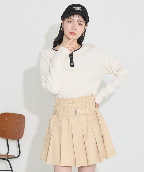earth music&ecology（アースミュージックアンドエコロジー）の「2WAY釦リブプルオーバー（Tシャツ/カットソー・レディース・オフホワイト/アイボリー/ブラック/ネイビー・S/M）」の13枚目の写真