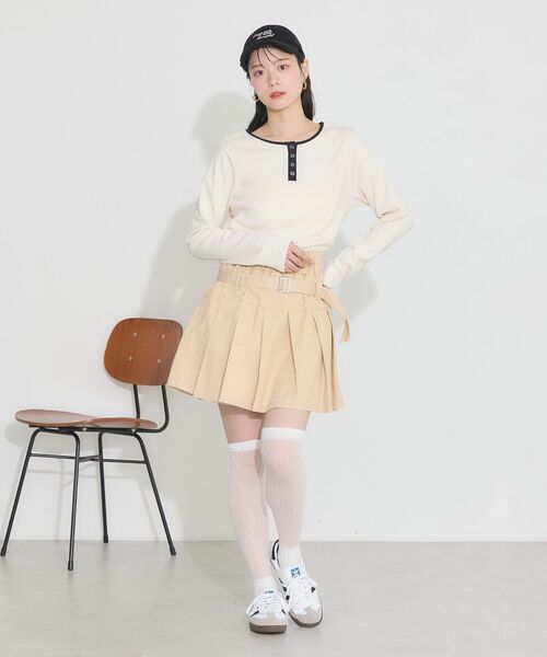 earth music&ecology（アースミュージックアンドエコロジー）の「2WAY釦リブプルオーバー（Tシャツ/カットソー・レディース・オフホワイト/アイボリー/ブラック/ネイビー・S/M）」の18枚目の写真