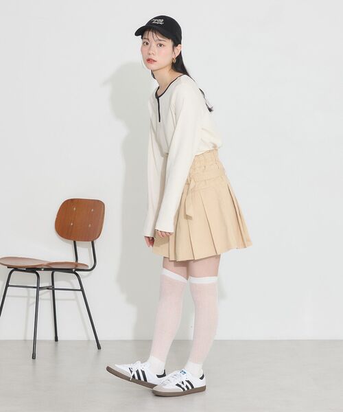 earth music&ecology（アースミュージックアンドエコロジー）の「2WAY釦リブプルオーバー（Tシャツ/カットソー・レディース・オフホワイト/アイボリー/ブラック/ネイビー・S/M）」の20枚目の写真