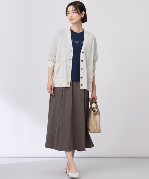 J.PRESS(ジェイプレス)の「【洗える】Vis/Peスパーク ニット カーディガン(カーディガン/ボレロ・レディース・アイボリー系/ベージュ系/サックスブルー系/ネイビー系・T13)」の7枚目の写真