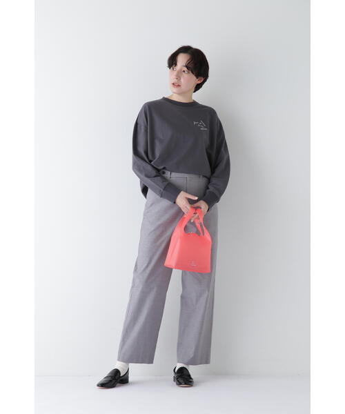 human woman（ヒューマンウーマン）の「【ピンク/WEB限定カラー】◆ミニ裏毛ロゴトレーナー（Tシャツ/カットソー・レディース・ピンク/ホワイト/イエロー/グレー系その他・MEDIUM）」の12枚目の写真