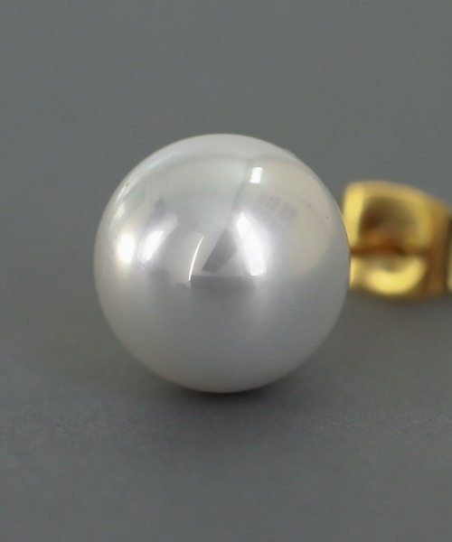 abaskdesign(アバスクデザイン)の「金属アレルギー対応 一粒パールピアス 10mm(ピアス(両耳用)・レディース・ゴールド・FREE)」の11枚目の写真