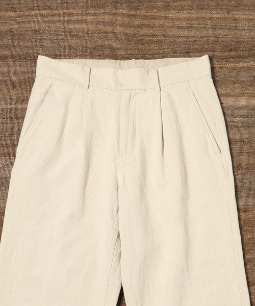 ADAM ET ROPE'（アダムエロペ）の「【WILD LIFE TAILOR】コットンリネン オックス カットオフパンツ / セットアップ対応（スラックス・メンズ・ブラック/キナリ・L/M）」の3枚目の写真