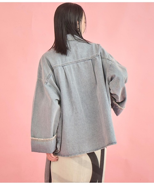 Settimissimo（セッティミッシモ）の「ワイド ロールアップスリーブ デニム オーバーブルゾン（デニムジャケット・レディース・ブルー/グレー・FREE）」の7枚目の写真