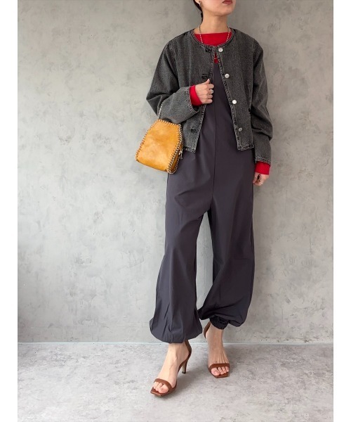 Day and Grade(デイアンドグレイド)の「【ZOZOTOWN限定アイテム】撥水サロペット(サロペット/オーバーオール・レディース・ブラック/チャコールグレー・FREE)」の6枚目の写真