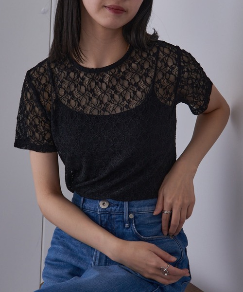 MAISON BREEZE reveur(メゾンブリーズレヴール)の「【MAISON BREEZE reveur】Flower lace T-shirt フラワーレースTシャツ(Tシャツ/カットソー・レディース・ホワイト/ブラック・FREE)」の1枚目の写真