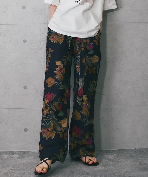ANOTHER S(アナザーエス)の「花柄パンツ(その他パンツ・レディース・A/B/C/D/E/F/G・FREE)」の9枚目の写真