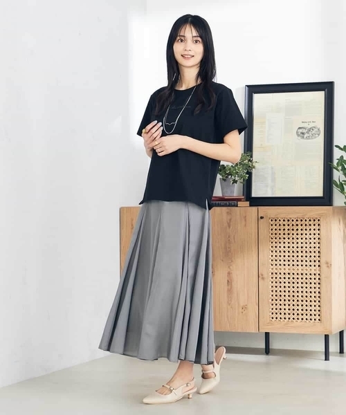 a.v.v(アーヴェヴェ)の「【コットン100%】ハンドレター調ロゴTシャツ(Tシャツ/カットソー・レディース・ホワイト/ブラック/グレー系その他・40/38/36/34/42)」の18枚目の写真