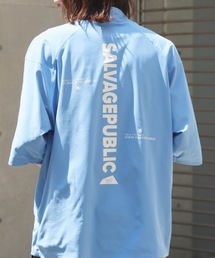SALVAGE PUBLIC（サルベージパブリック）の「SURF Mockneck S/S(EXELLENCE) バックロゴ モックネック（Tシャツ/カットソー）」