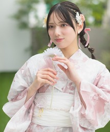 CELEN（セレン）の「【1人で着られる浴衣4点セット】浴衣・兵児帯・腰紐2本《夏恋浴衣》（浴衣）」