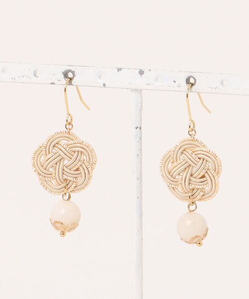 tone（トーン）の「【Shin】[Shin]水引梅結びピアス(MA)（ピアス（両耳用）・レディース・ブラック/レッド/クリーム/ライトグレー/グリーン系その他2/ブラウン系その他/ピンク系その他/ブラック系その他/グレー/ダークグリーン/ホワイト/ブラウン/ベージュ/ブルー系/ブルー系2/パープル/ピンク/サーモンピンク/オレンジ系その他/ピンクベージュ/ホワイト系その他/ブラック系2/ホワイト系/ブルー系3/ピンク系2/ブラック系3/ブルー系4・FREE）」の22枚目の写真