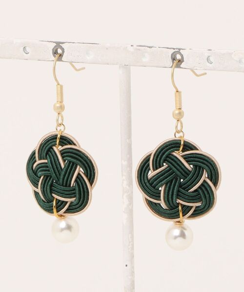 tone（トーン）の「【Shin】[Shin]水引梅結びピアス(MA)（ピアス（両耳用）・レディース・ブラック/レッド/クリーム/ライトグレー/グリーン系その他2/ブラウン系その他/ピンク系その他/ブラック系その他/グレー/ダークグリーン/ホワイト/ブラウン/ベージュ/ブルー系/ブルー系2/パープル/ピンク/サーモンピンク/オレンジ系その他/ピンクベージュ/ホワイト系その他/ブラック系2/ホワイト系/ブルー系3/ピンク系2/ブラック系3/ブルー系4・FREE）」の15枚目の写真