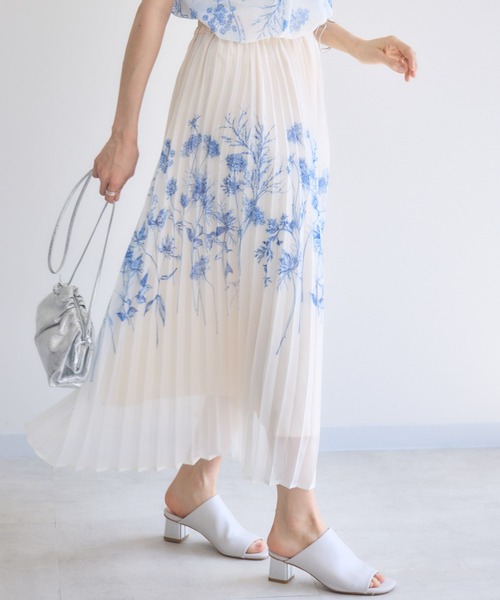 【新品タグ付き】KATHARINE ROSS　スカート　ウエストゴム　Mサイズ KATHARINE ROSS】エッチングプリントスカート（スカート