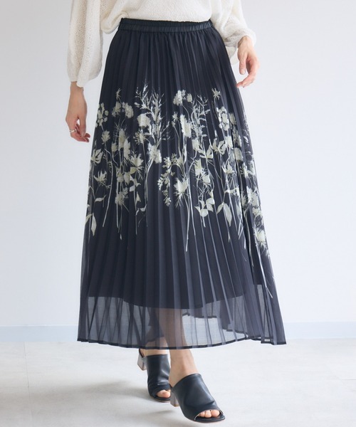 KATHARINE ROSS（キャサリンロス）の「【KATHARINE ROSS】エッチングプリントスカート（スカート・レディース・ブラック/アイボリー・MEDIUM）」の2枚目の写真