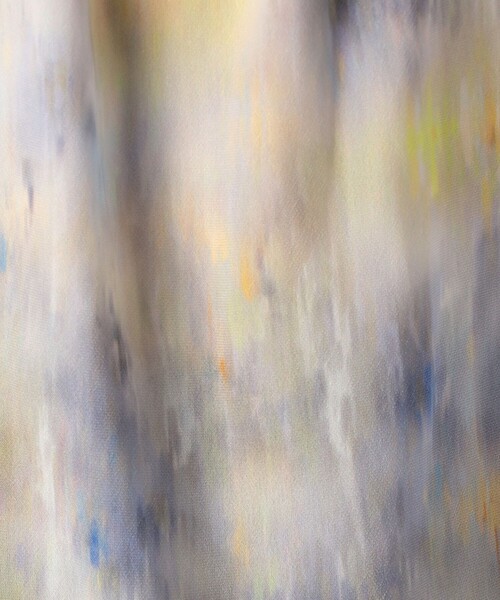 K.T KIYOKO TAKASE(キヨコタカセ)の「【セットアップ対応】強撚割繊アートプリント タックブラウス(シャツ/ブラウス・レディース・ライトグレー・9号/7号)」の10枚目の写真