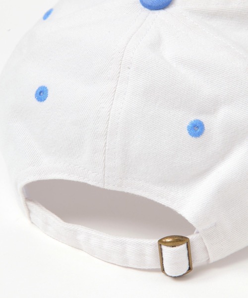 LAKOLE（ラコレ）の「ウォッシュド刺繍キャップ / 323262（キャップ・レディース・ライトブルー/チェリーレッド・FREE）」の12枚目の写真