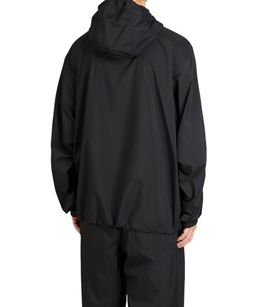 DAIWA PIER39（ダイワピア39）の「DAIWA PIER39 / ダイワ ピアサーティナイン：TECH TRAVEL ANORAK：BJ-61025[PIE]（ナイロンジャケット・メンズ・ブラック・M/L/S）」の11枚目の写真