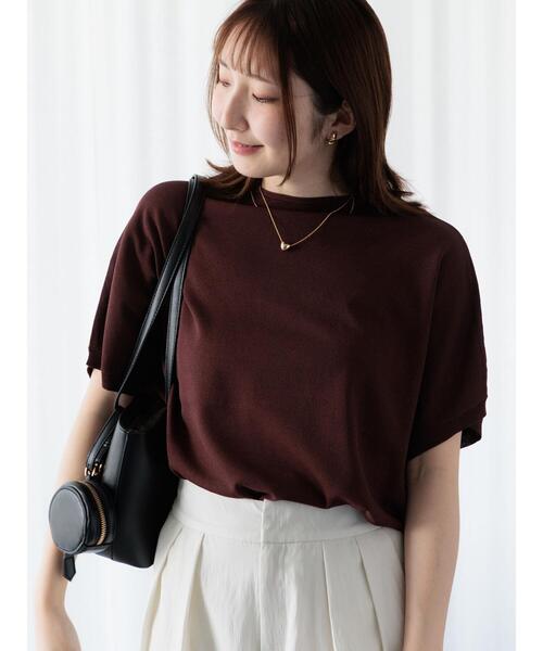 Te chichi TERRASSE（テチチテラス）の「【接触冷感】ボートネックドルマンニット（ニット/セーター・レディース・グリーン/ブラウン/オフホワイト/チャコールグレー・F）」の20枚目の写真