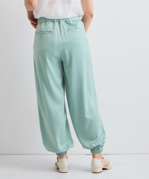 QUEENS COURT（クイーンズコート）の「サテンイージージョガーパンツ≪洗濯機で洗える≫（その他パンツ・レディース・ピンク/グリーン/ネイビー・M）」の6枚目の写真