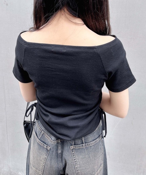 INGNI(イング)の「ラインストーンロゴサイドギャザーオフショルリブトップス(Tシャツ/カットソー・レディース・ブラック/オフホワイト/グレー/ブラウン系6/グレー系9・M)」の15枚目の写真