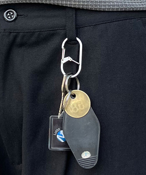 CIAOPANIC（チャオパニック）の「ワンタックワイドチノパンツ（チノパンツ・メンズ・ベージュ/カーキ/ブラック・MEDIUM/LARGE）」の10枚目の写真