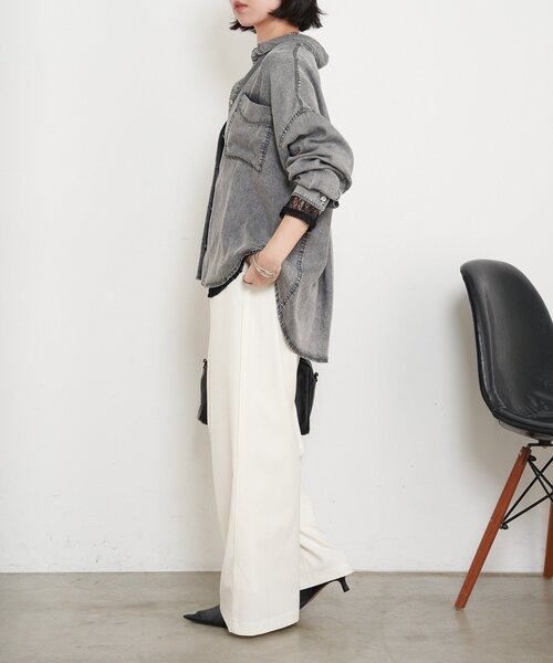 Jena espace merveilleux（ジェナ　エスパスメルヴェイユ）の「【待望のサイズ展開！シリーズ累計販売枚数1万枚突破！】テンセルデニムシャツ（シャツ/ブラウス・レディース・サックスブルー/グレー/ブルー・FREE/1）」の10枚目の写真