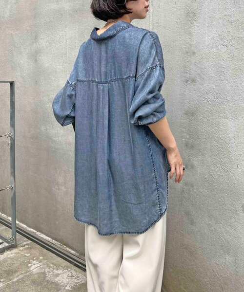 Jena espace merveilleux（ジェナ　エスパスメルヴェイユ）の「【夏まで着れる長袖/サラサラデニム】テンセルデニムシャツ（シャツ/ブラウス・レディース・サックスブルー/グレー/ブルー・FREE/1）」の20枚目の写真