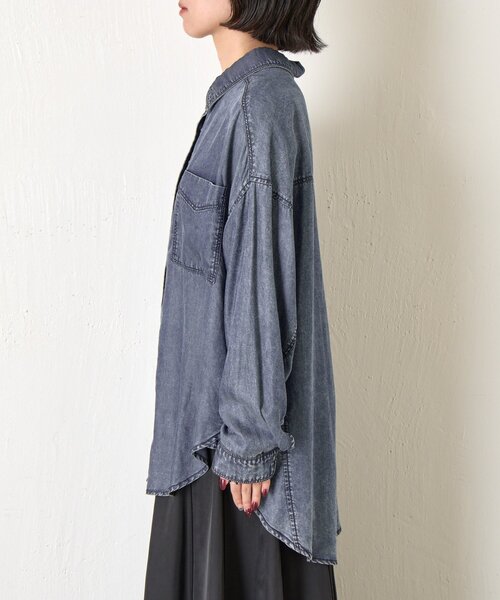 Jena espace merveilleux（ジェナ　エスパスメルヴェイユ）の「【夏まで着れる長袖/サラサラデニム】テンセルデニムシャツ（シャツ/ブラウス・レディース・サックスブルー/グレー/ブルー・FREE/1）」の22枚目の写真