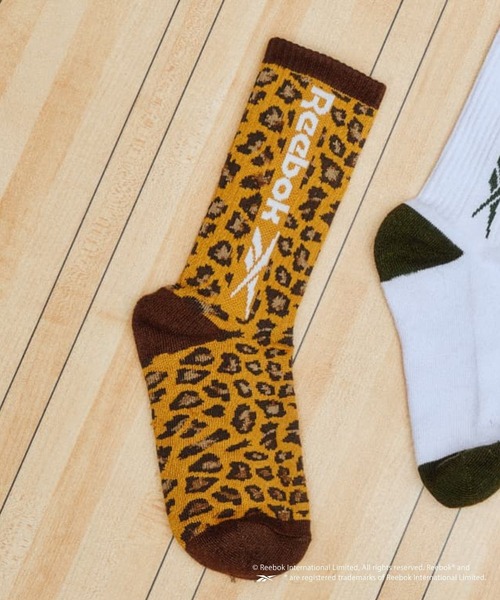 FOREVER 21(フォーエバー トゥエンティーワン)の「【Reebok(リーボック)】ソックス(ソックス/靴下・レディース・カーキ/ホワイト/ブラウン・FREE)」の2枚目の写真