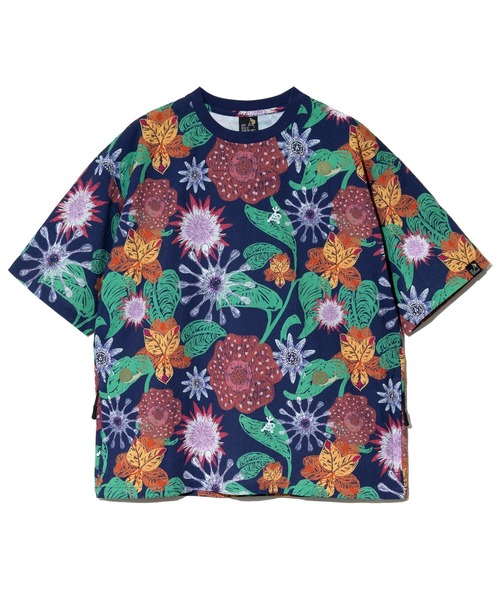 go slow caravan(ゴースローキャラバン)の「ストレッチサッカー 総柄プリント 半袖TEE(Tシャツ/カットソー・メンズ・ブラック/ネイビー/チャコールグレー・SMALL/MEDIUM/LARGE/X-LARGE)」の19枚目の写真