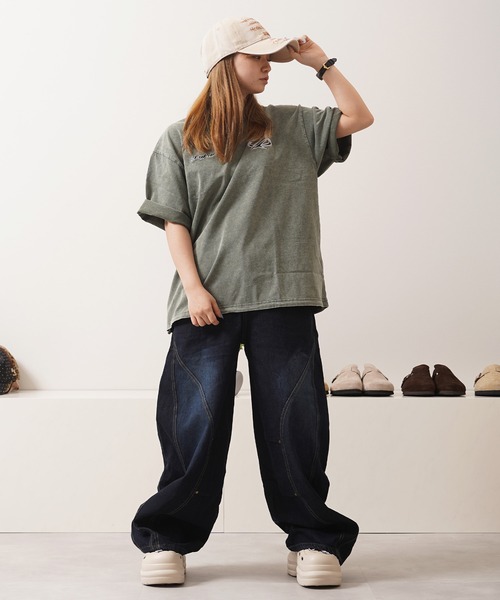1111clothing(ワンフォークロージング)の「硫化染め カットオフアップリケ Tシャツ / Sulfur-dyed cut-off applique T-shirt(Tシャツ/カットソー・メンズ・カーキ/ブラック・M/L/XL)」の18枚目の写真