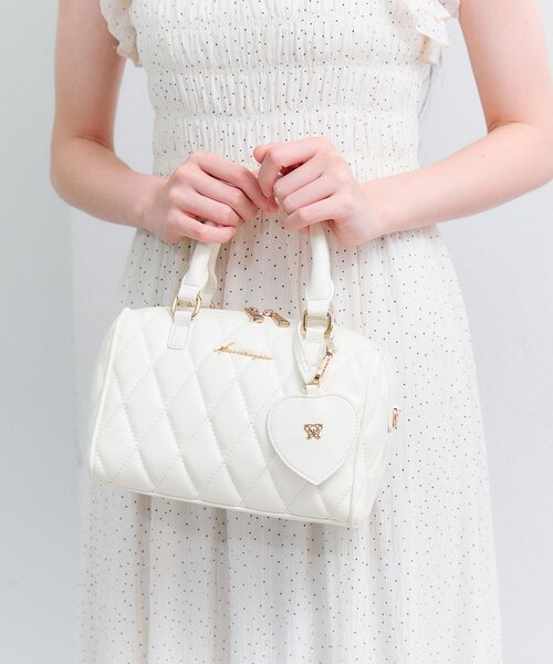 OLIVE des OLIVE（オリーブデオリーブ）の「Aimerianejoieキルティングミニボストン（ボストンバッグ・レディース・ベージュ/ピンク/ライトグレー/アイボリー/ブラック・FREE）」の8枚目の写真