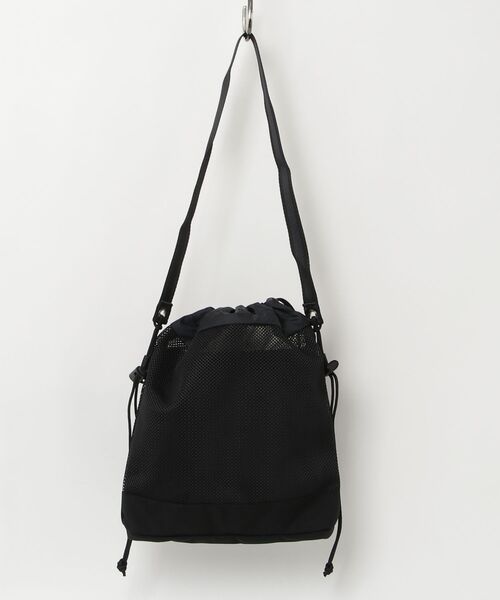 FREDRIK PACKERS(フレドリックパッカーズ)の「【FREDRIK PACKERS】BELL SACK <M> ベル サック Mサイズ ショルダーバッグ(ショルダーバッグ・レディース・ブラック/ダークベージュ・MEDIUM)」の21枚目の写真