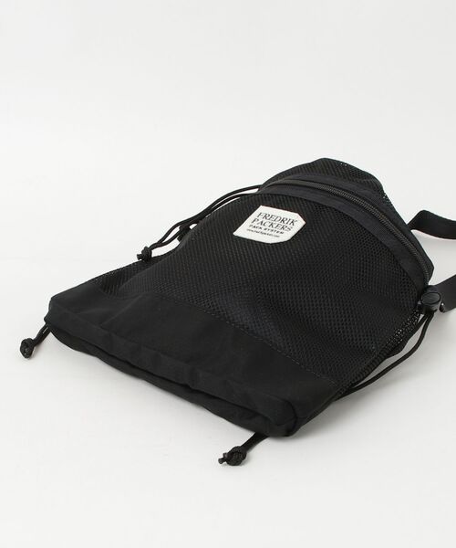 FREDRIK PACKERS(フレドリックパッカーズ)の「【FREDRIK PACKERS】BELL SACK <M> ベル サック Mサイズ ショルダーバッグ(ショルダーバッグ・レディース・ブラック/ダークベージュ・MEDIUM)」の22枚目の写真