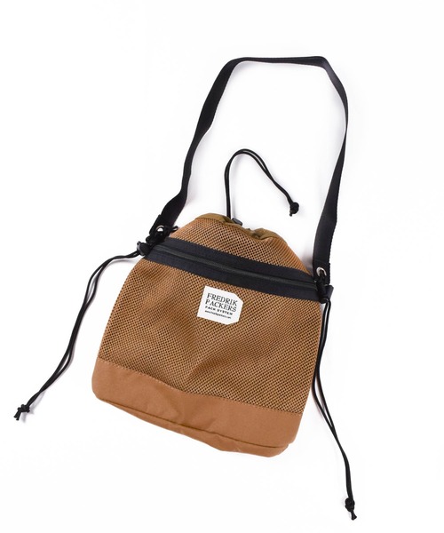 FREDRIK PACKERS(フレドリックパッカーズ)の「【FREDRIK PACKERS】BELL SACK <M> ベル サック Mサイズ ショルダーバッグ(ショルダーバッグ・レディース・ブラック/ダークベージュ・MEDIUM)」の16枚目の写真