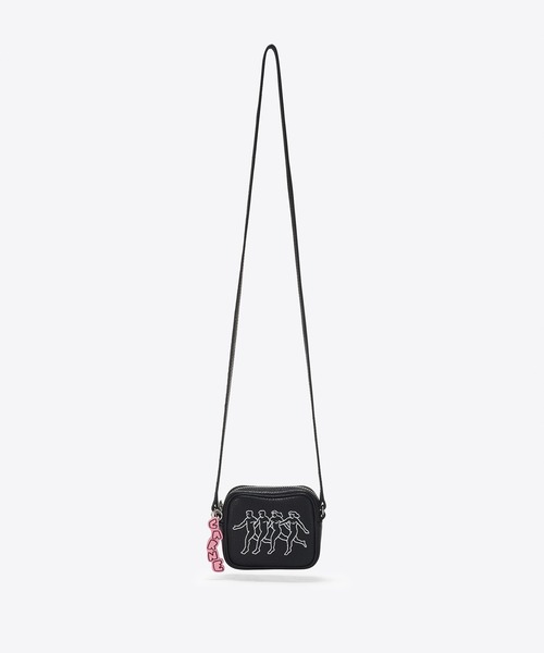 BIGOTRE(ビゴター)の「【BIGOTRE COLLAB】Carne Bollente×BIGOTRE BREAD MINI THE VICE GIRLS(ハンドバッグ・レディース・ブラック・ONE SIZE)」の1枚目の写真