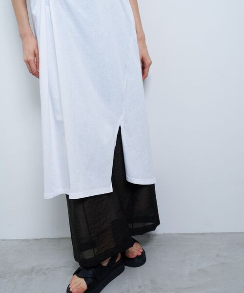 LANVIN en Bleu(ランバンオンブルー)の「ノットリボンカットソーワンピース(ワンピース・レディース・ブルー/オフホワイト/ブラック・38)」の15枚目の写真