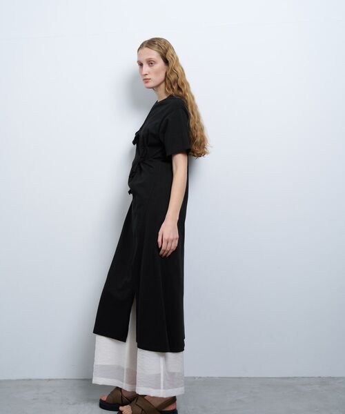LANVIN en Bleu(ランバンオンブルー)の「ノットリボンカットソーワンピース(ワンピース・レディース・ブルー/オフホワイト/ブラック・38)」の17枚目の写真