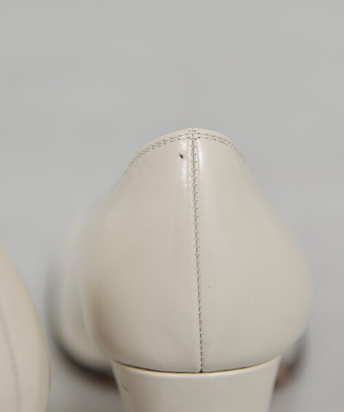 GALLARDAGALANTE（ガリャルダガランテ）の「【2.718】オブリークパンプス（ブーツ・レディース・オフホワイト/ブラック・36/37/38/39）」の8枚目の写真