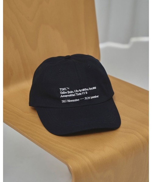 TODAYFUL（トゥデイフル）の「TODAYFUL TDFL Useful Cap（キャップ・レディース・ブラウン/ベージュ/ネイビー・FREE）」の4枚目の写真