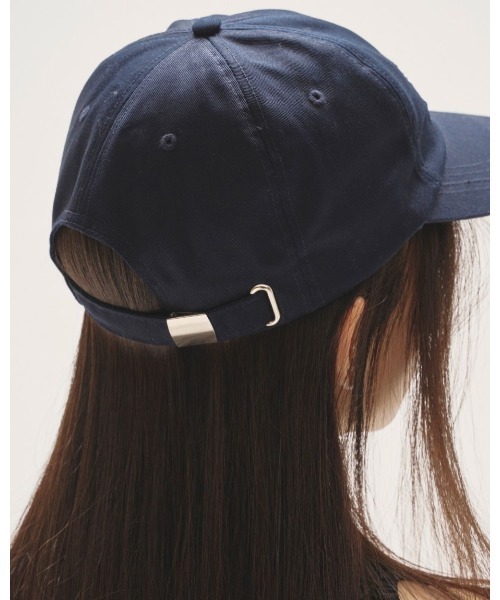 TODAYFUL（トゥデイフル）の「TODAYFUL TDFL Useful Cap（キャップ・レディース・ブラウン/ベージュ/ネイビー・FREE）」の8枚目の写真