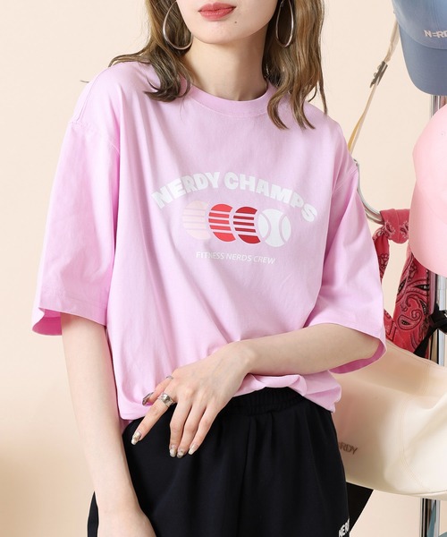 NERDY(ノルディ)の「チャンプ S/S Tシャツ(Tシャツ/カットソー・レディース・ホワイト/ピンク/クリーム・S/L/M)」の11枚目の写真