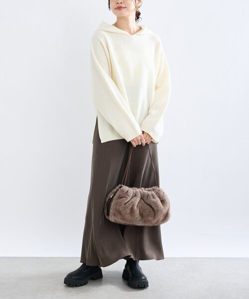 RIVE DROITE（リヴドロワ）の「【シーズンムードを高める】フェイクファードローストリングバッグ（ハンドバッグ・レディース・ダークブラウン/キャメル・FREE）」の10枚目の写真