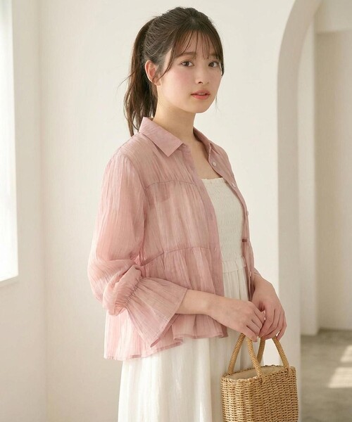 Feroux(フェルゥ)の「【洗える】シャーリング シアーシャツ(シャツ/ブラウス・レディース・ピンク系/アイボリー系/ライトグリーン系・F)」の3枚目の写真