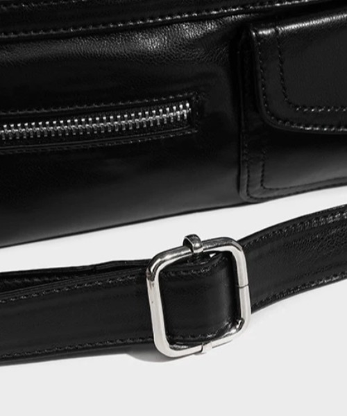 CELENA BEATS（セレナビーツ）の「多機能ポケット PU ショルダー ボストン バック（ショルダーバッグ・レディース・ブラック・FREE）」の17枚目の写真