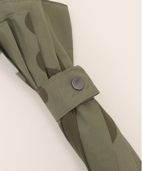 392 plusm（サンキューニプリュスエム）の「392 plus m umbrella long 長傘（長傘・レディース・ブラック系1/ブラック系2/ブラウン系1/ブラウン系2/ベージュ系1/ベージュ系2/グリーン系2/ネイビー系1/ブルー系1/イエロー系1/イエロー系2/イエロー系3/レッド系1・60cm）」の21枚目の写真