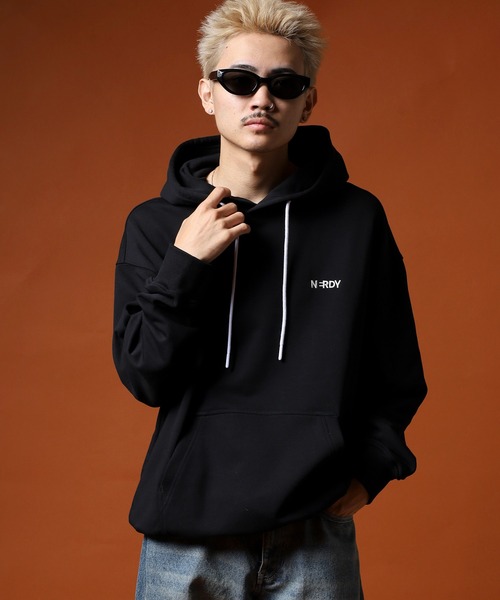 NERDY（ノルディ）の「ブレンクロゴフーディー（パーカー・メンズ・ネイビー/ブラック/グレー・M/LL/L/S/SS）」の11枚目の写真